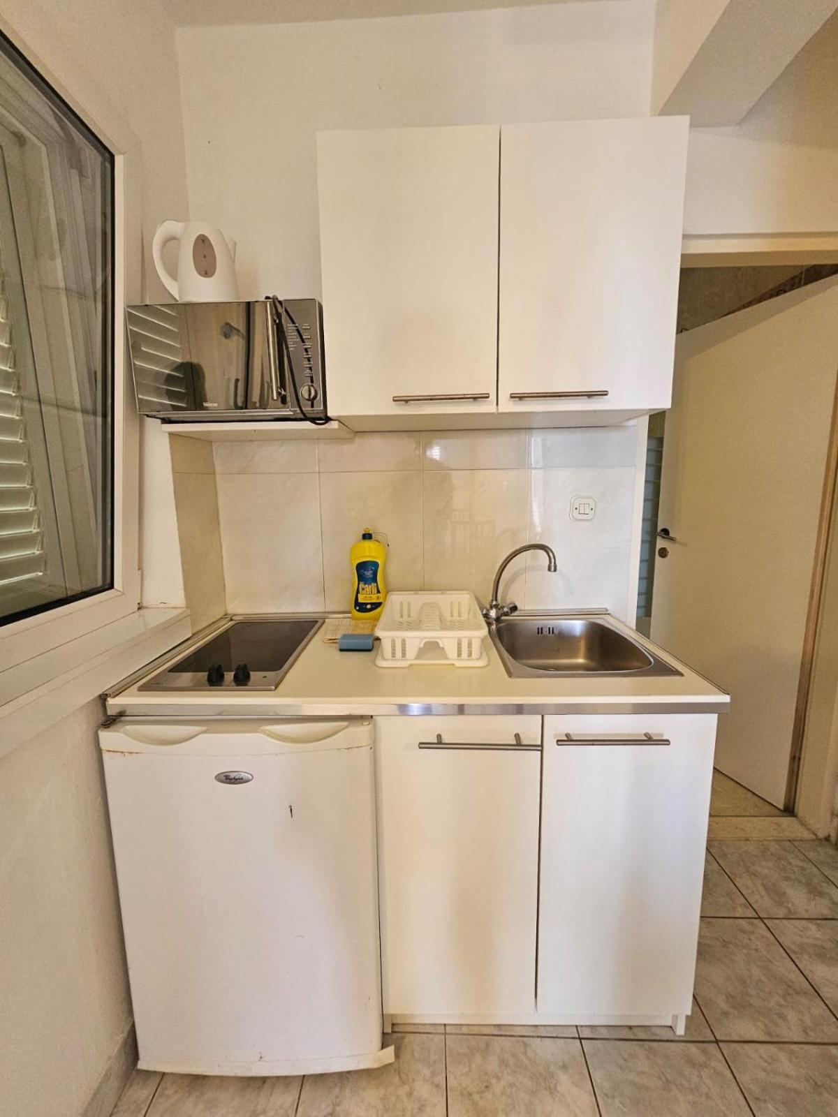 Guest House Silvija - Sea View พรีมอชเตน ภายนอก รูปภาพ